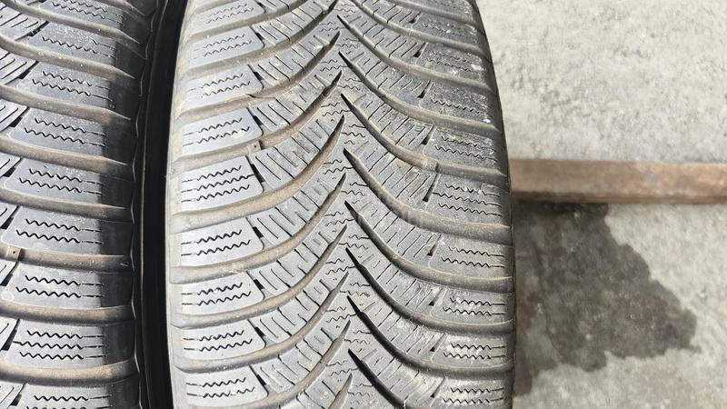 Hankook 195/65 R15 Zimska