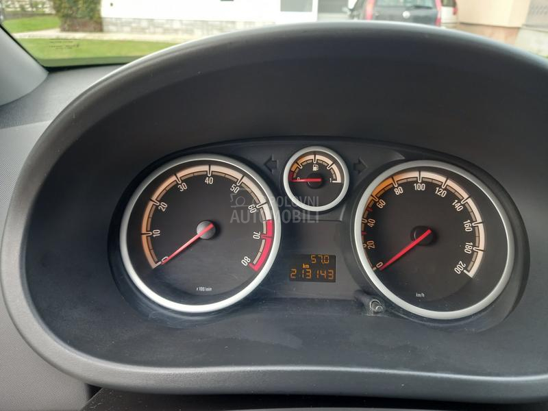 Opel Corsa D 