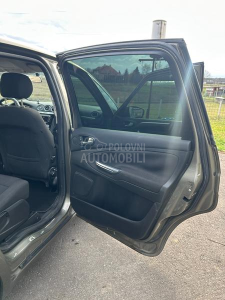 Ford S-Max 2.0tdci TITANIUM