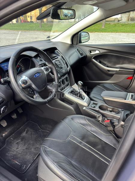 Ford Focus 1.6tdci T0P/FUL