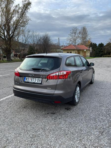 Ford Focus 1.6tdci T0P/FUL
