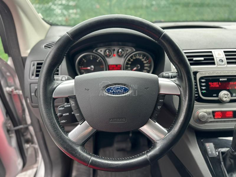 Ford Kuga TITANIUM S/4x4/AUT