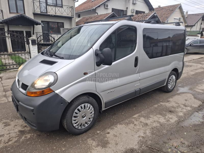 Renault Trafic dci 100 teretni N1 6.sedi