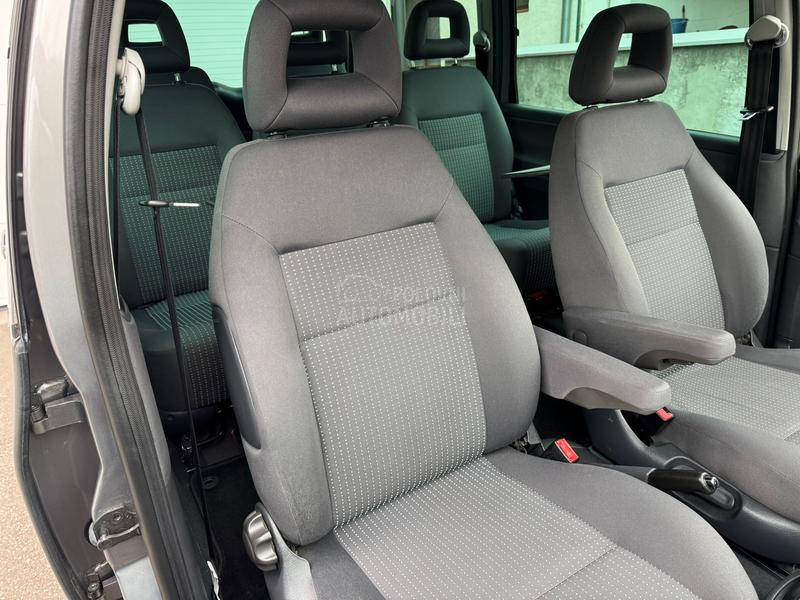 Seat Alhambra 2.0 TDI 7 sed 187000