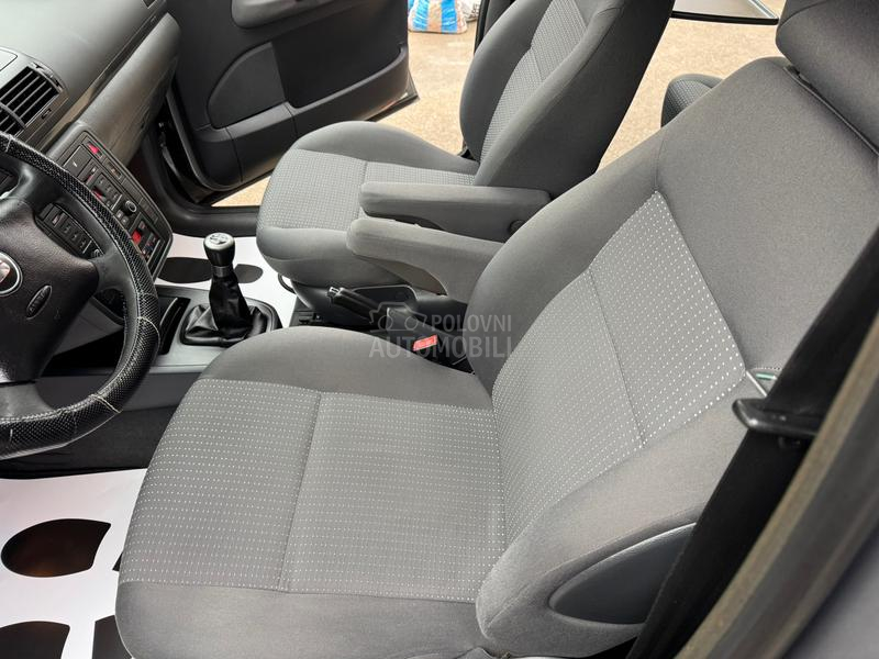 Seat Alhambra 2.0 TDI 7 sed 187000