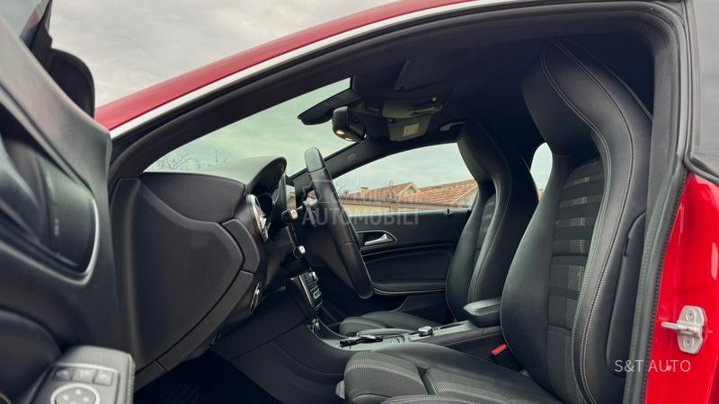 Mercedes Benz CLA 180 1.6/AMG LINE/NOV/FUL