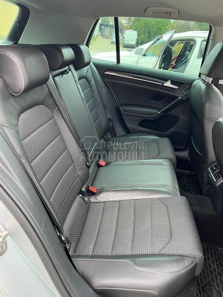 Volkswagen Golf 7 2.0 TDI DSG/Bi-Xen