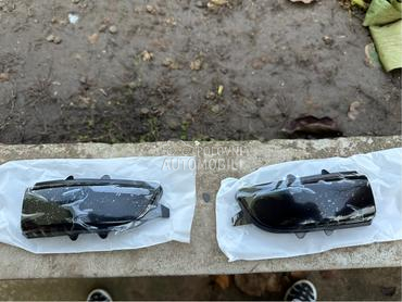 Dinamicki zmigavci(crni) led za Volvo S40, V50 od 2006. do 2012. god.