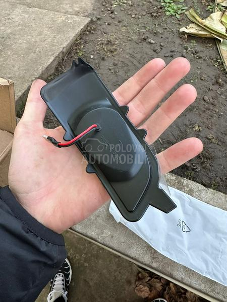 Dinamicki zmigavci(crni) led