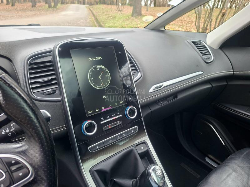 Renault Scenic Paris Initale