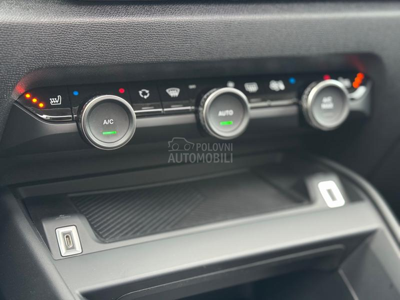 Citroen C4 SHINE PANO/360KAM