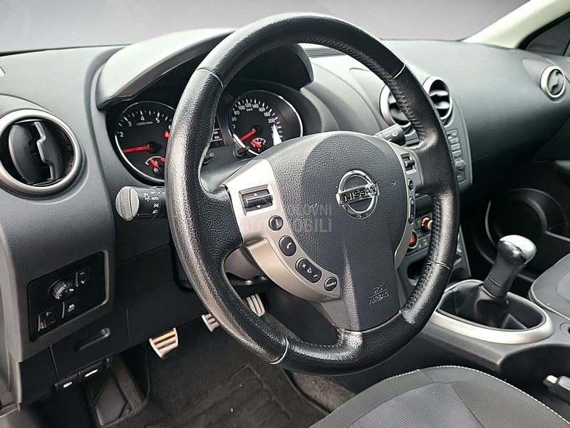 Nissan Qashqai 1.6