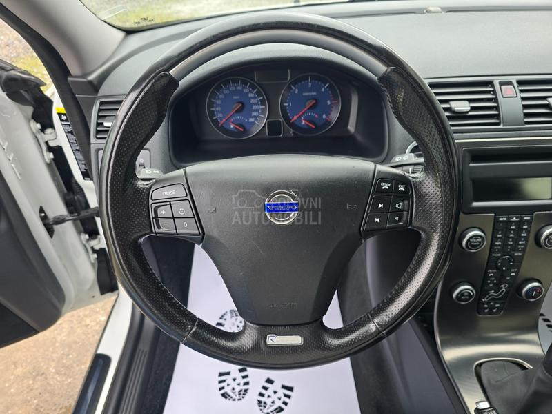 Volvo V50 2.0HDI R DESIGN