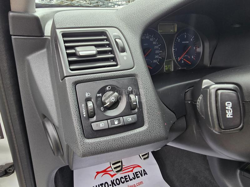 Volvo V50 2.0HDI R DESIGN