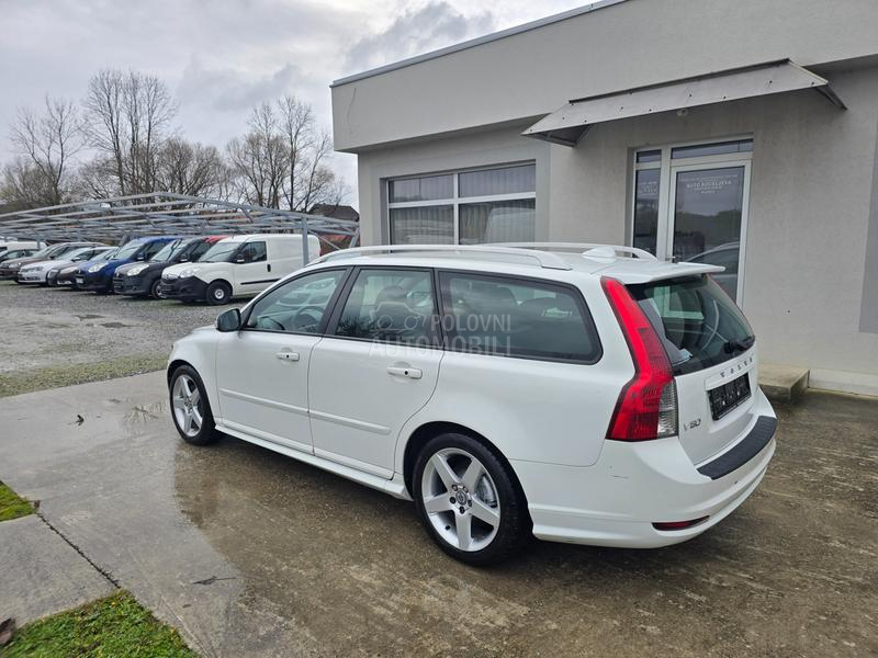 Volvo V50 2.0HDI R DESIGN