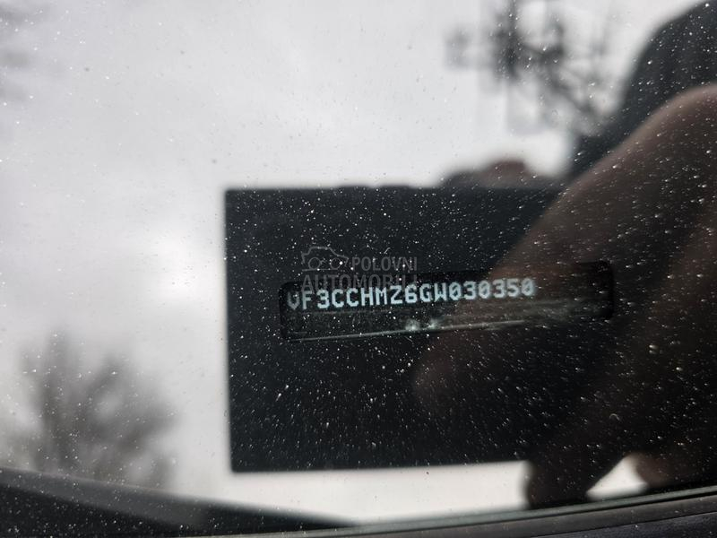 Peugeot 208 1,2 Allure