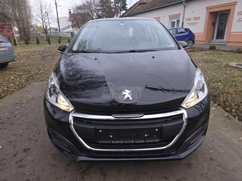 Peugeot 208 1,2 Allure