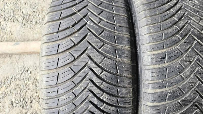 Kleber 215/45 R17 Sve sezone