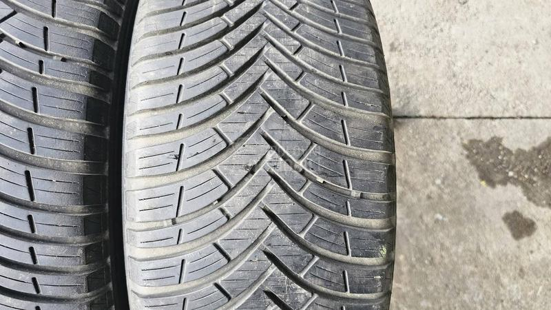 Kleber 215/45 R17 Sve sezone