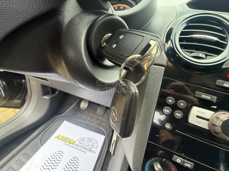 Opel Corsa D 1.2 M E T A N