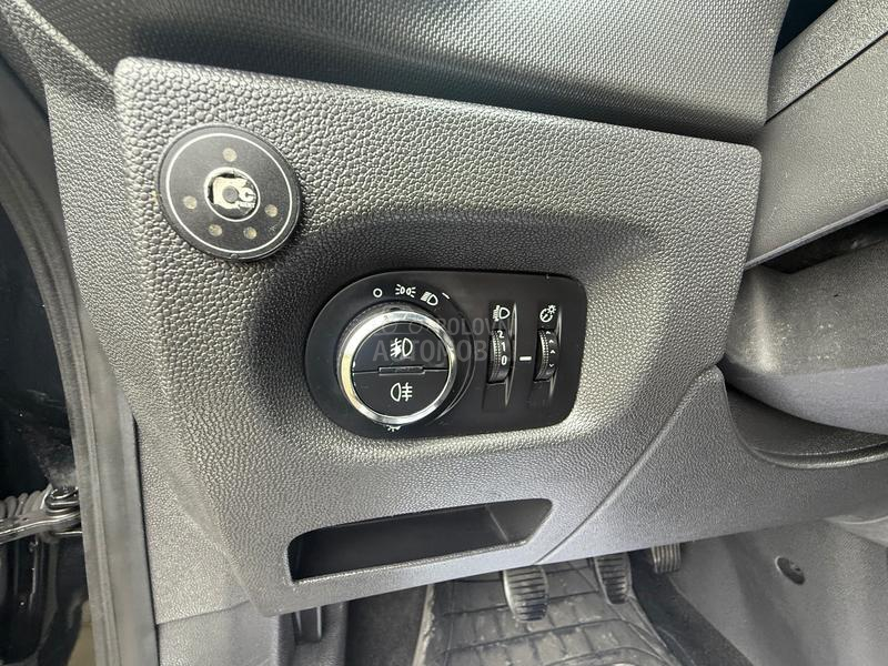 Opel Corsa D 1.2 M E T A N