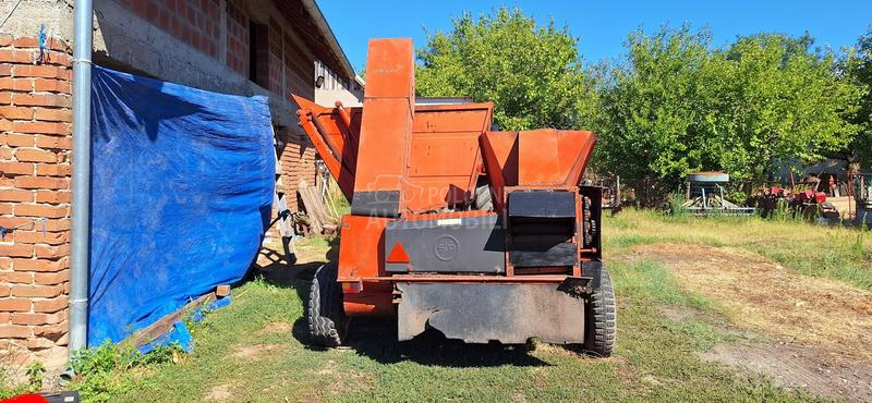 Zmaj 214 i Eko 3500 dva