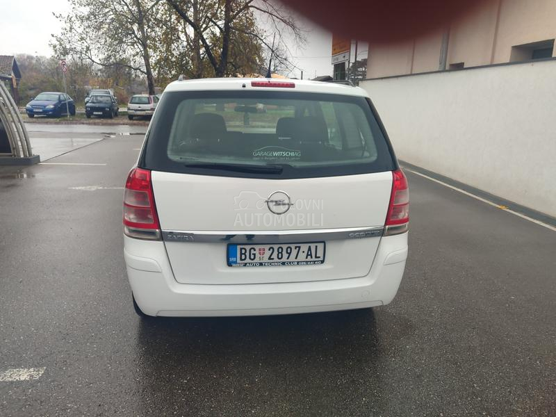 Opel Zafira 