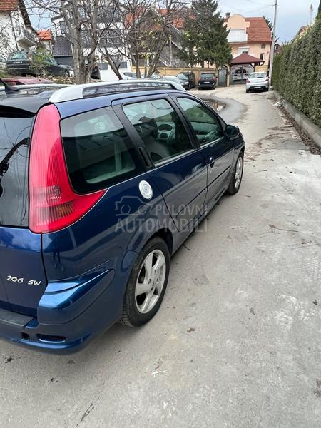Peugeot 206 