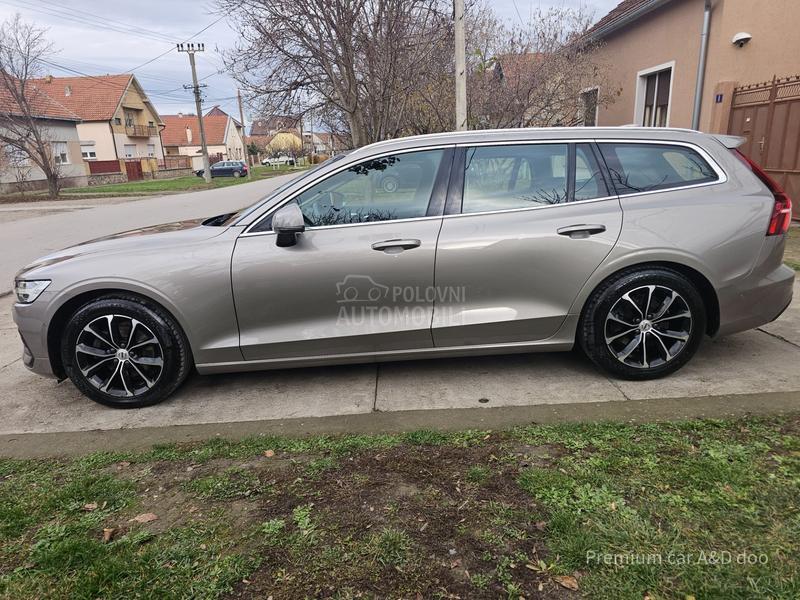 Volvo V60 2.0D S W I S S