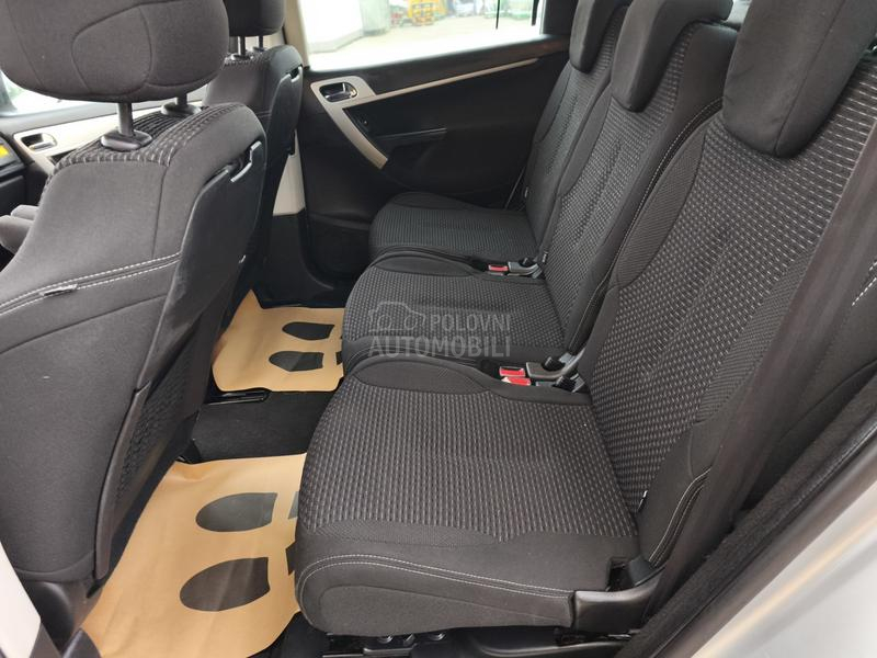 Citroen C4 Picasso 1.6 hdi N a v i/ Led