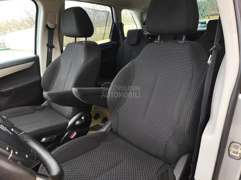 Citroen C4 Picasso 1.6 hdi N a v i/ Led