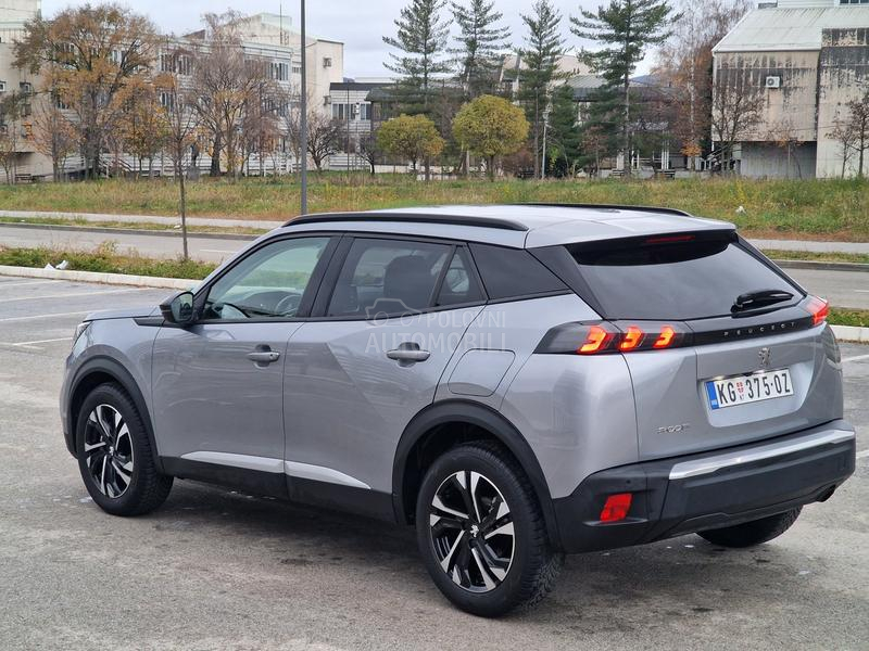 Peugeot 2008 1.2 PureTech Allure
