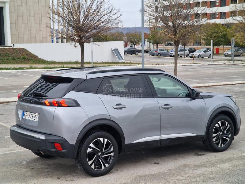 Peugeot 2008 1.2 PureTech Allure