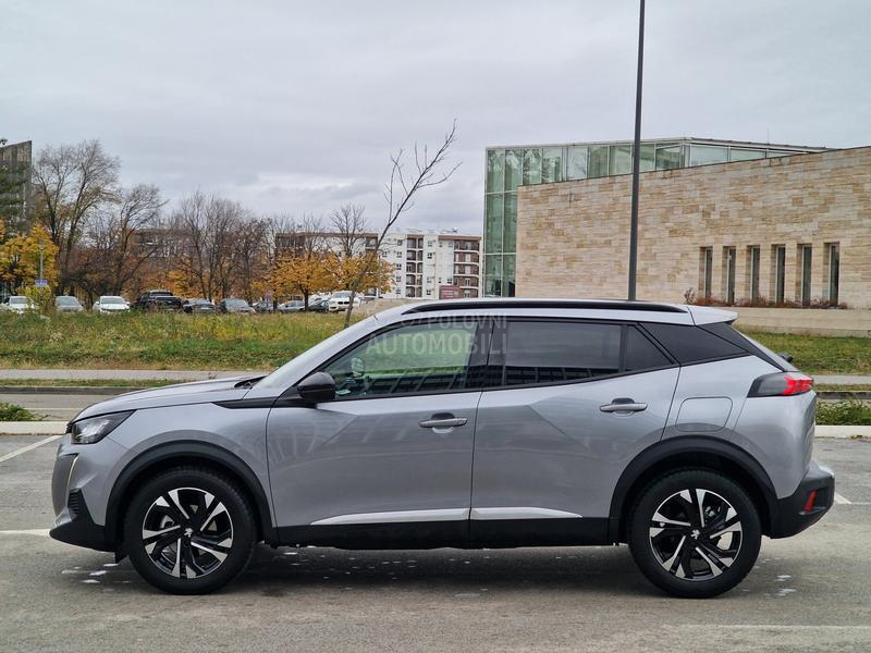 Peugeot 2008 1.2 PureTech Allure