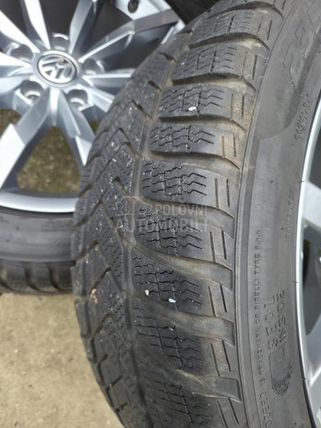Goodyear 235/45 R18 Zimska