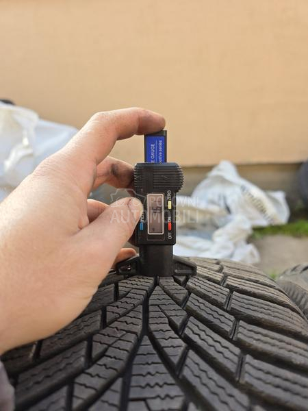 Continental 225/50 R17 Zimska