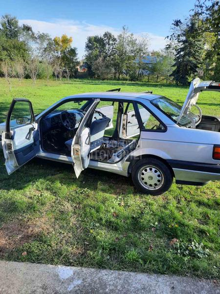 Volkswagen Passat B3 1.8