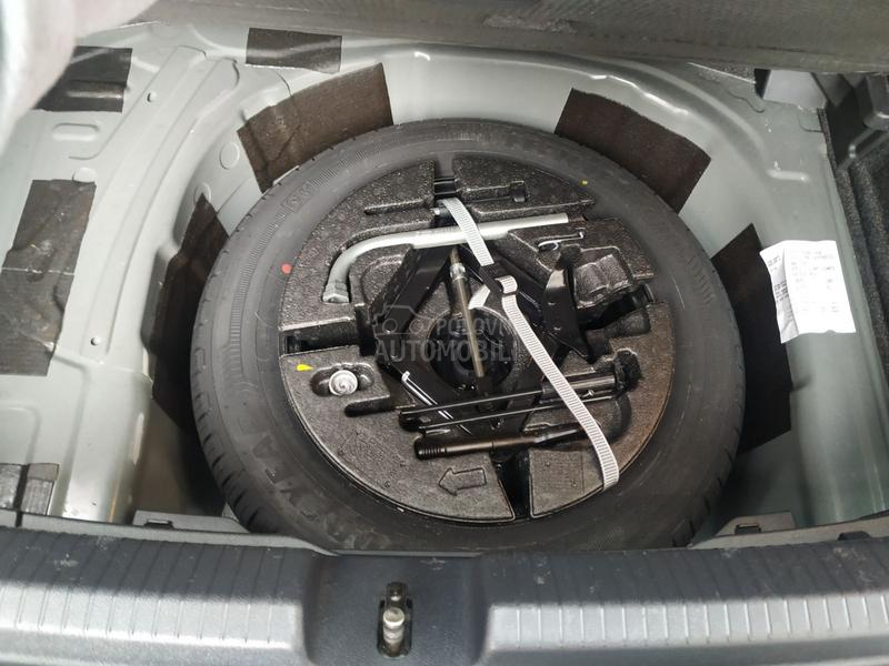 Volkswagen Polo NOV HIT