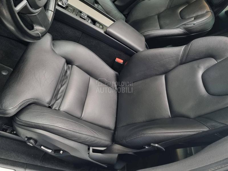 Volvo XC60 B4 Awd Inscription