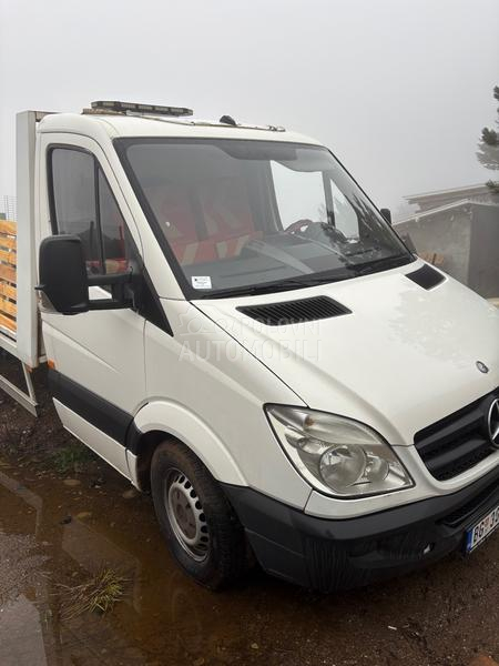 Mercedes Benz Sprinter