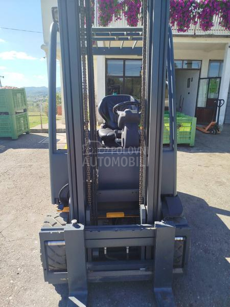 Jungheinrich EFG 320