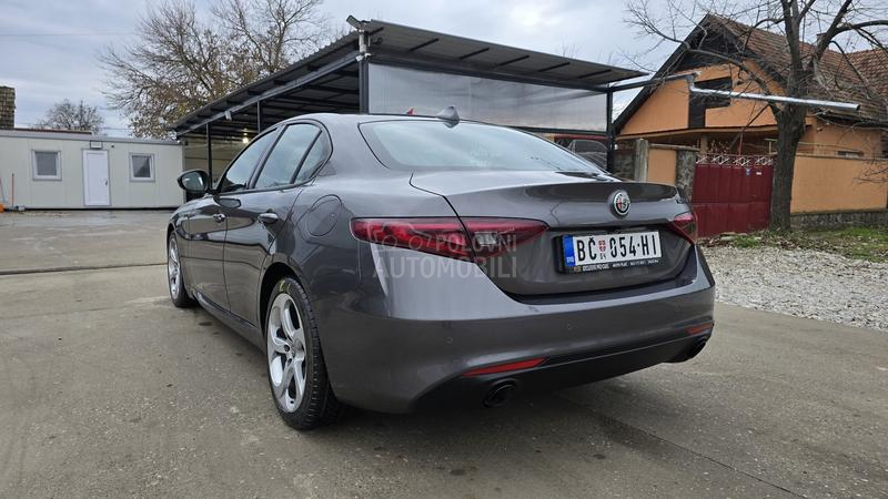 Alfa Romeo Giulia SPRINT