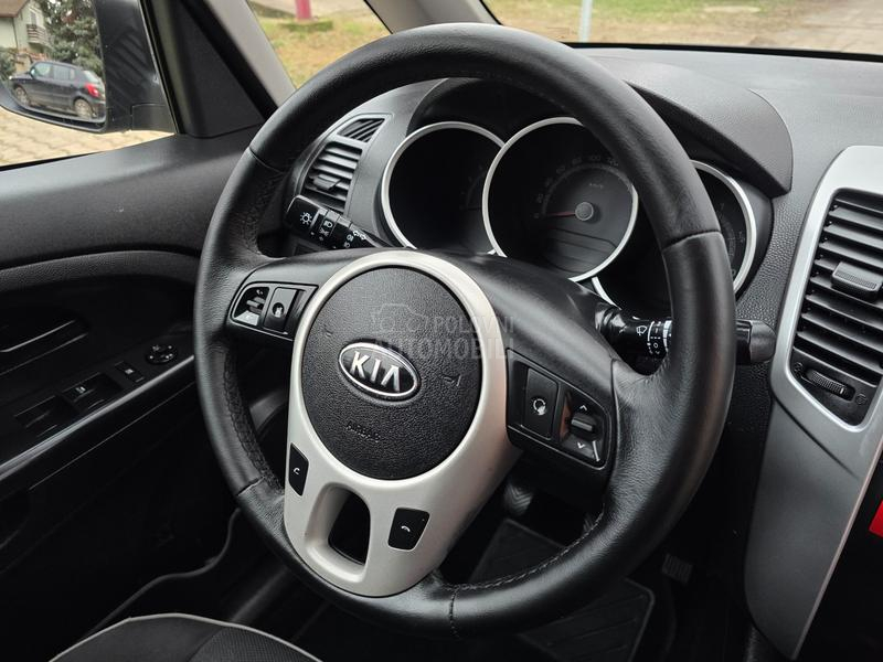 Kia Venga 1.4 crdi 66 k w