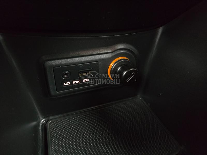 Kia Venga 1.4 crdi 66 k w