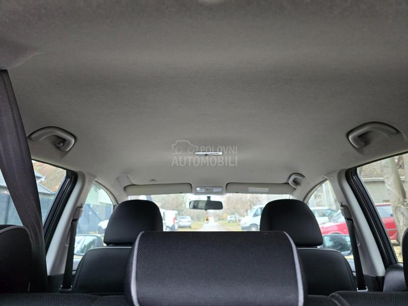 Kia Venga 1.4 crdi 66 k w