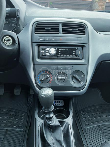 Fiat Grande Punto 1.2 8v vel. servis