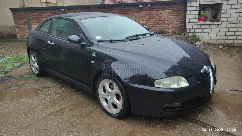 Alfa Romeo GT 