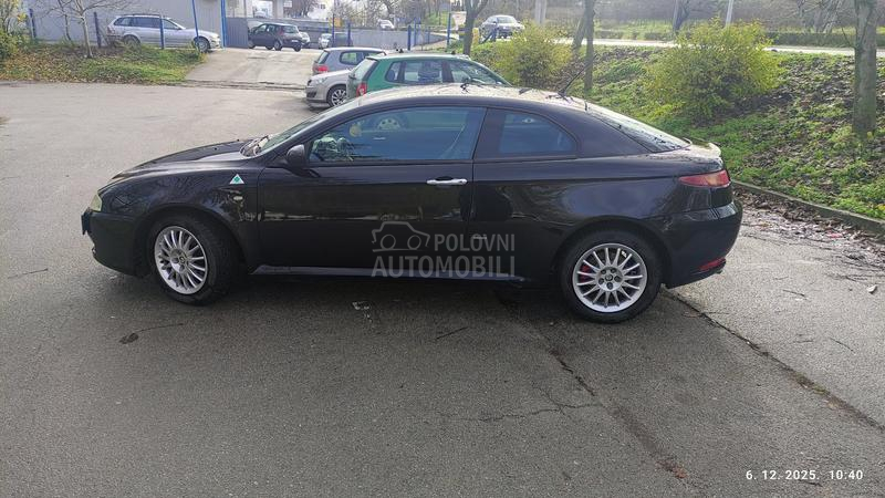 Alfa Romeo GT 