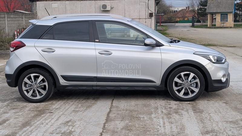 Hyundai i20 Active/Led/CH