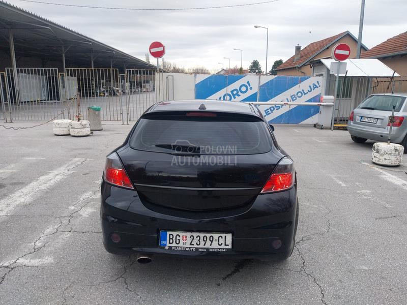 Opel Astra H 